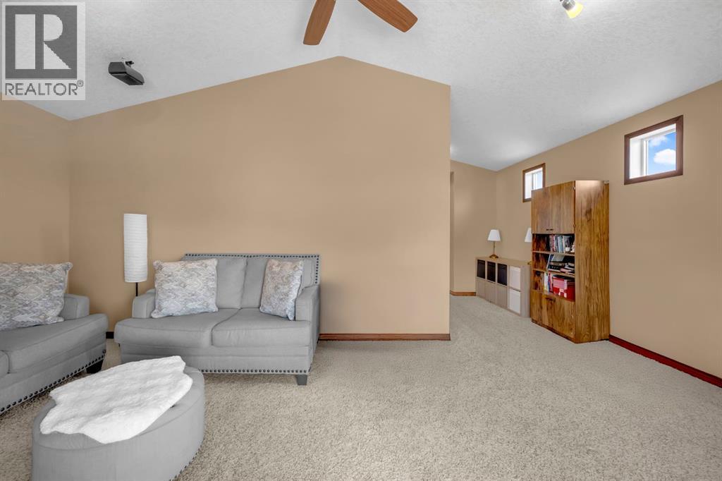 1011 Kings Heights Road SE, Airdrie, Alberta  T4A 0M5 - Photo 27 - A2326841