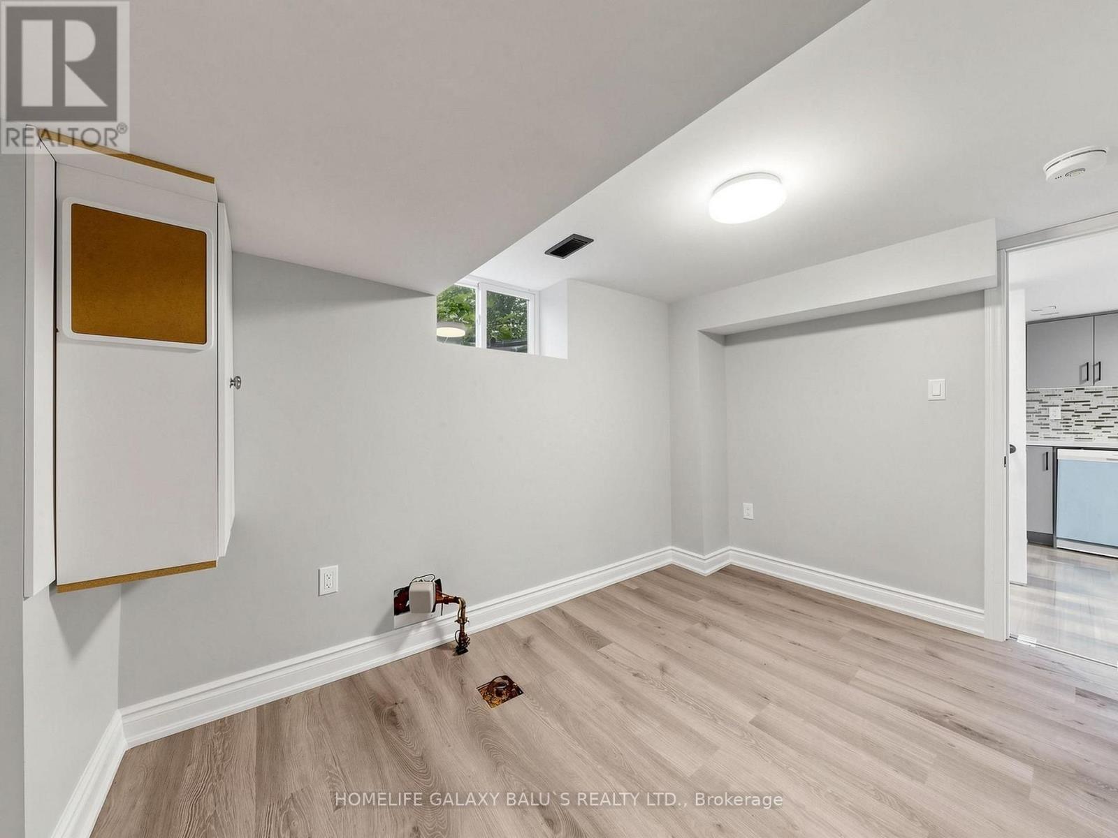 136 Central Park Boulevard N, Oshawa, Ontario L1G 5Y7 - Photo 38 - E13648926