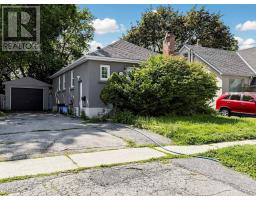 136 CENTRAL PARK BOULEVARD N, Oshawa, Ontario