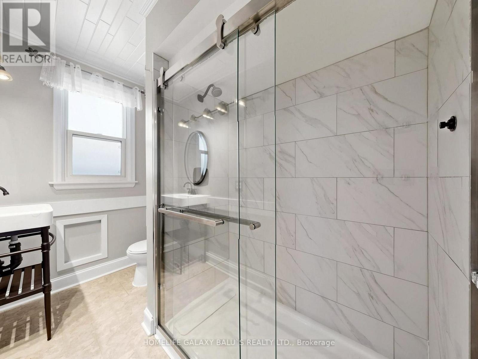 136 Central Park Boulevard N, Oshawa, Ontario L1G 5Y7 - Photo 25 - E13648926