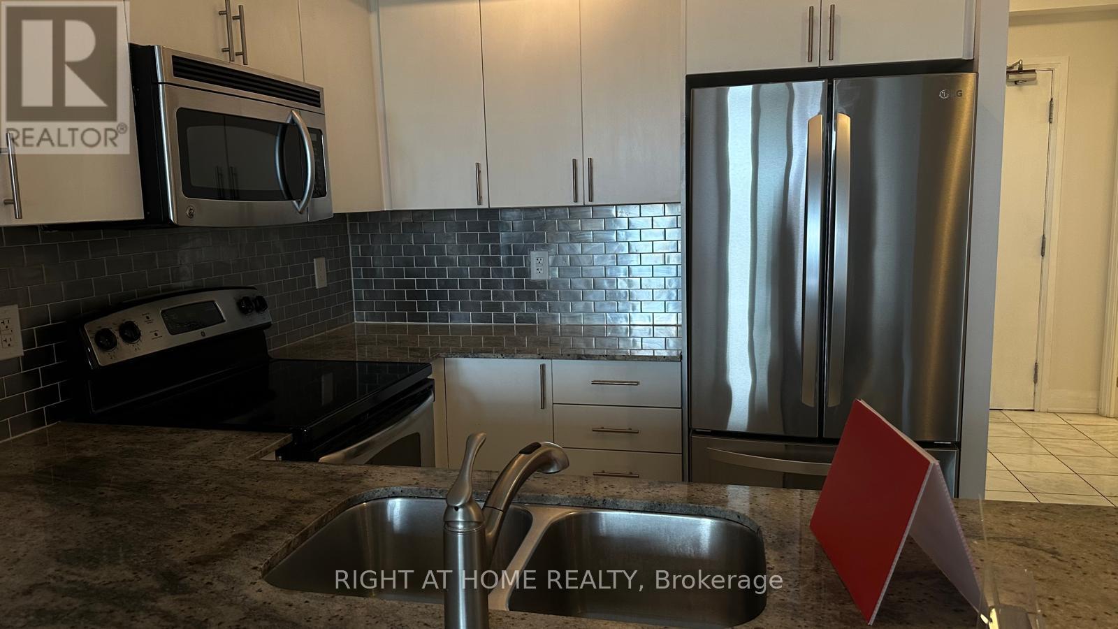 1108 - 520 Steels Avenue W, Vaughan, Ontario  L4J 0H2 - Photo 38 - N13648046
