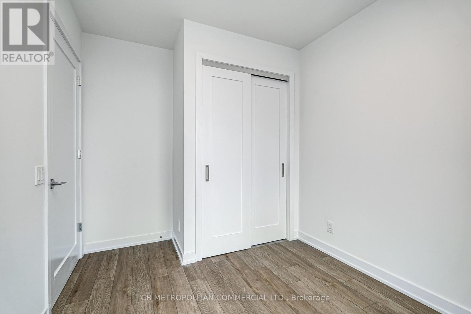 510 - 2946 Dundas Street West Street W, Toronto, Ontario M6P 1Y8 - Photo 11 - W13546344