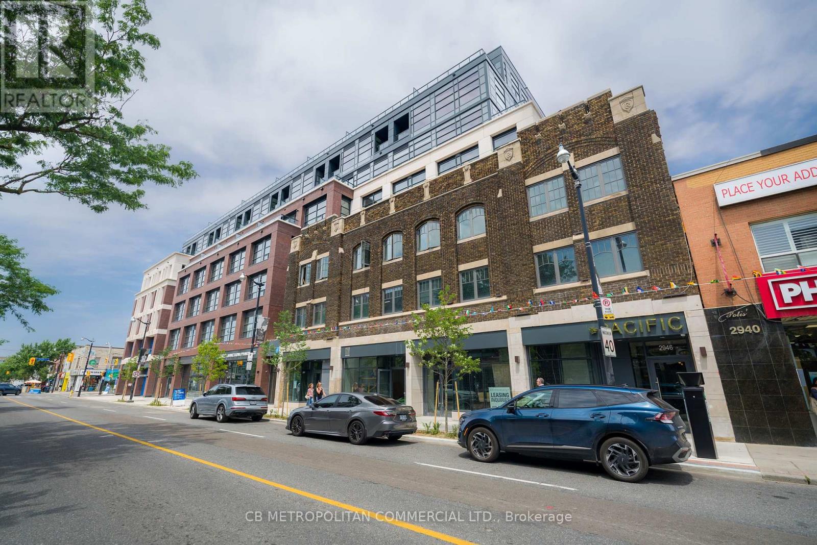 510 - 2946 DUNDAS STREET WEST STREET W, Toronto, Ontario
