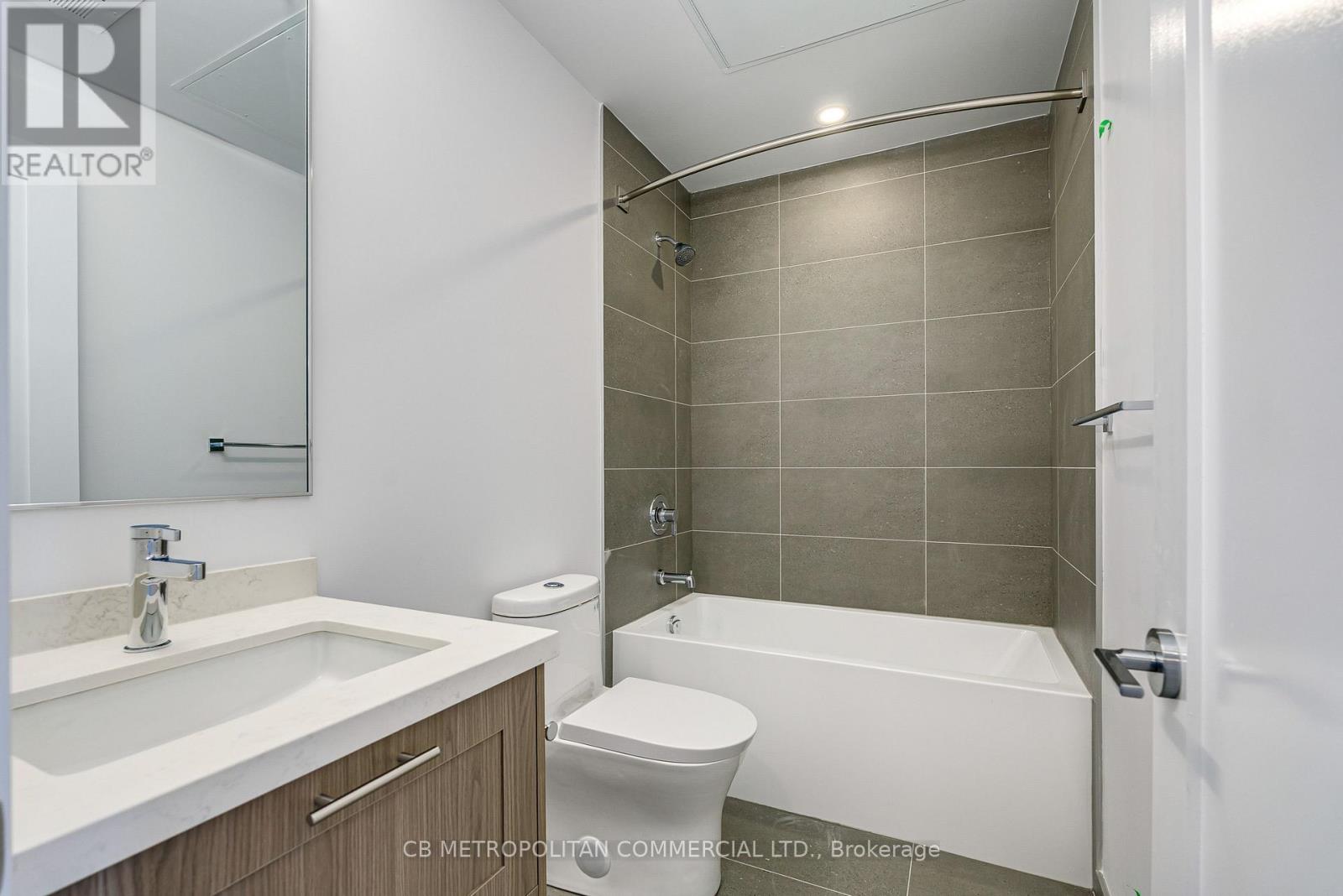 510 - 2946 Dundas Street West Street W, Toronto, Ontario  M6P 1Y8 - Photo 10 - W13575044