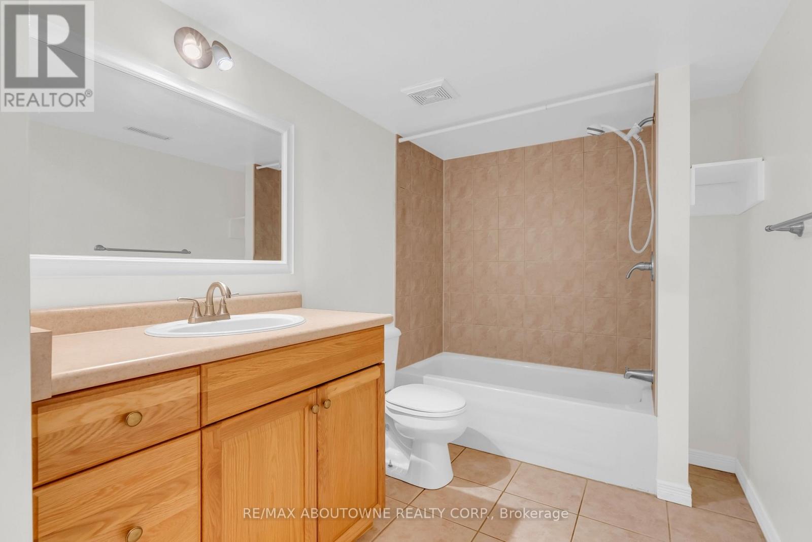 32 Jenson Boulevard, Guelph, Ontario  N1L 1L1 - Photo 37 - X13666098