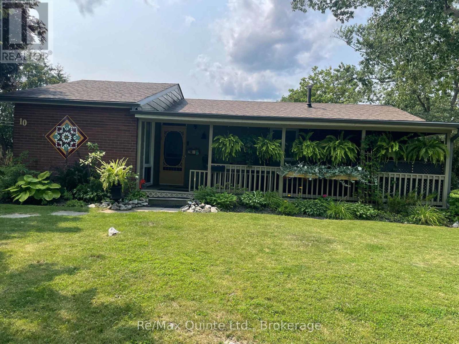 10 MCQUADE DRIVE, Quinte West, Ontario