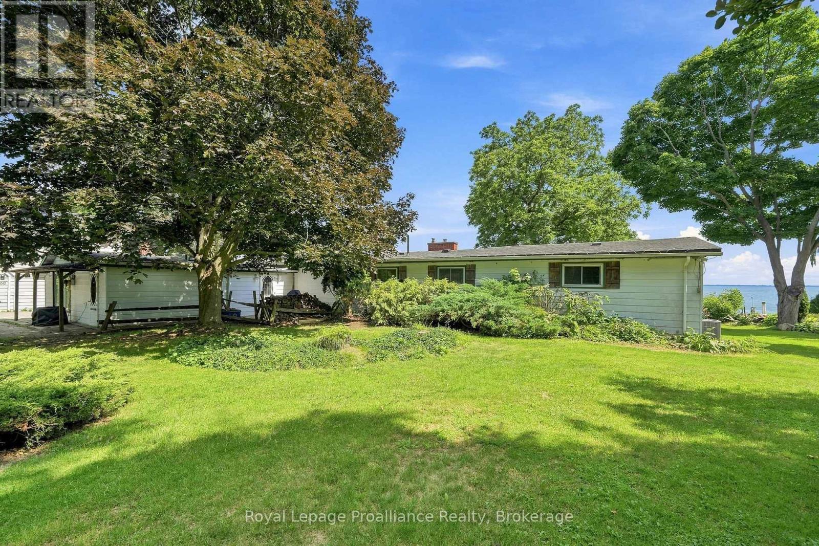 58 BENTONS LANE PLACE, Prince Edward County, Ontario