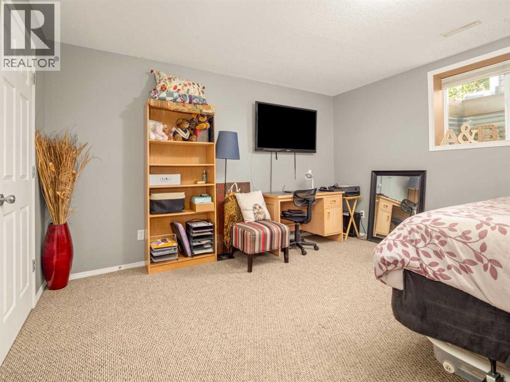 159 Aberdeen Road W, Lethbridge, Alberta  T1J 5A9 - Photo 30 - A2335252