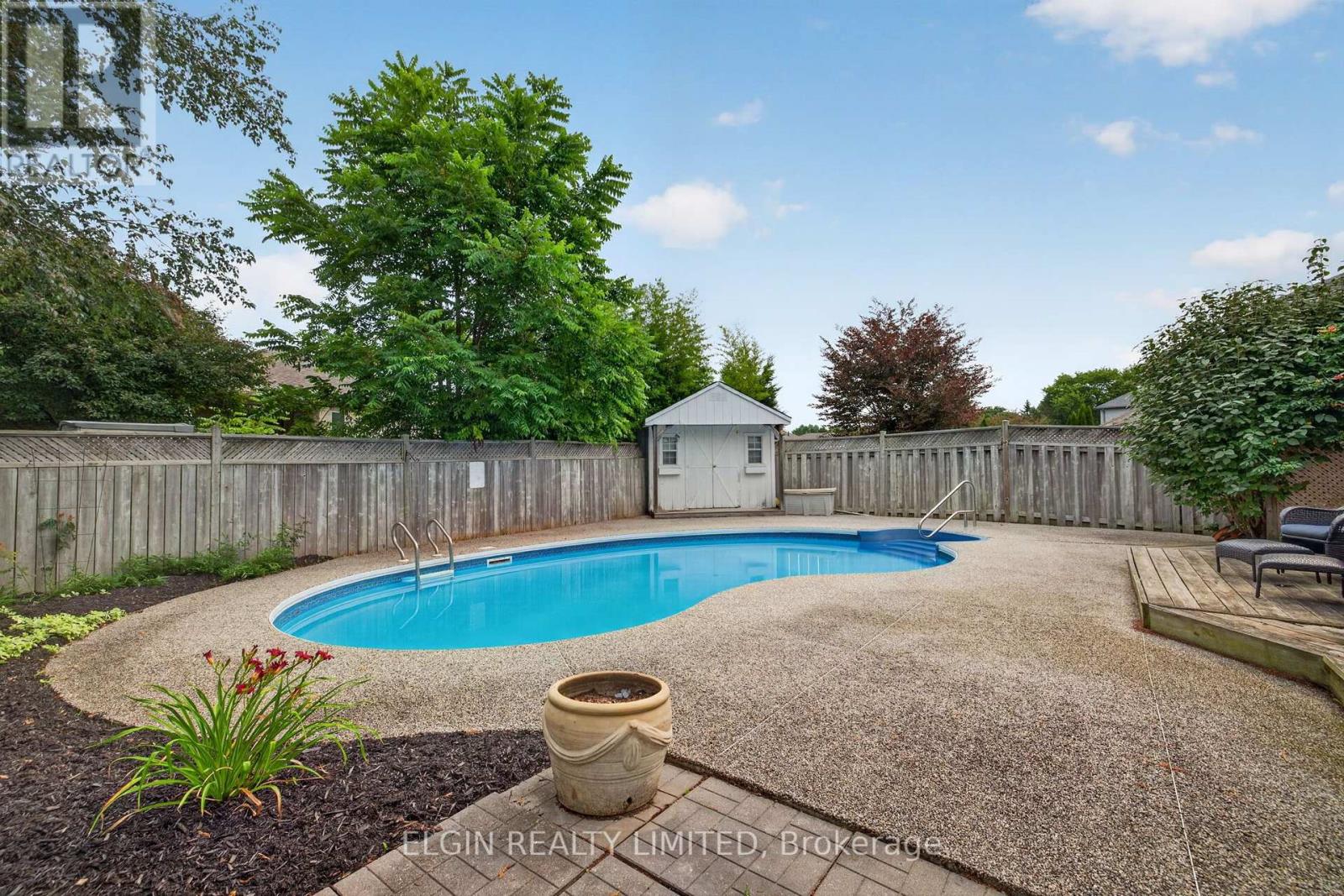 17 Steeplechase Court, St. Thomas, Ontario  N5R 6H5 - Photo 20 - X13668662