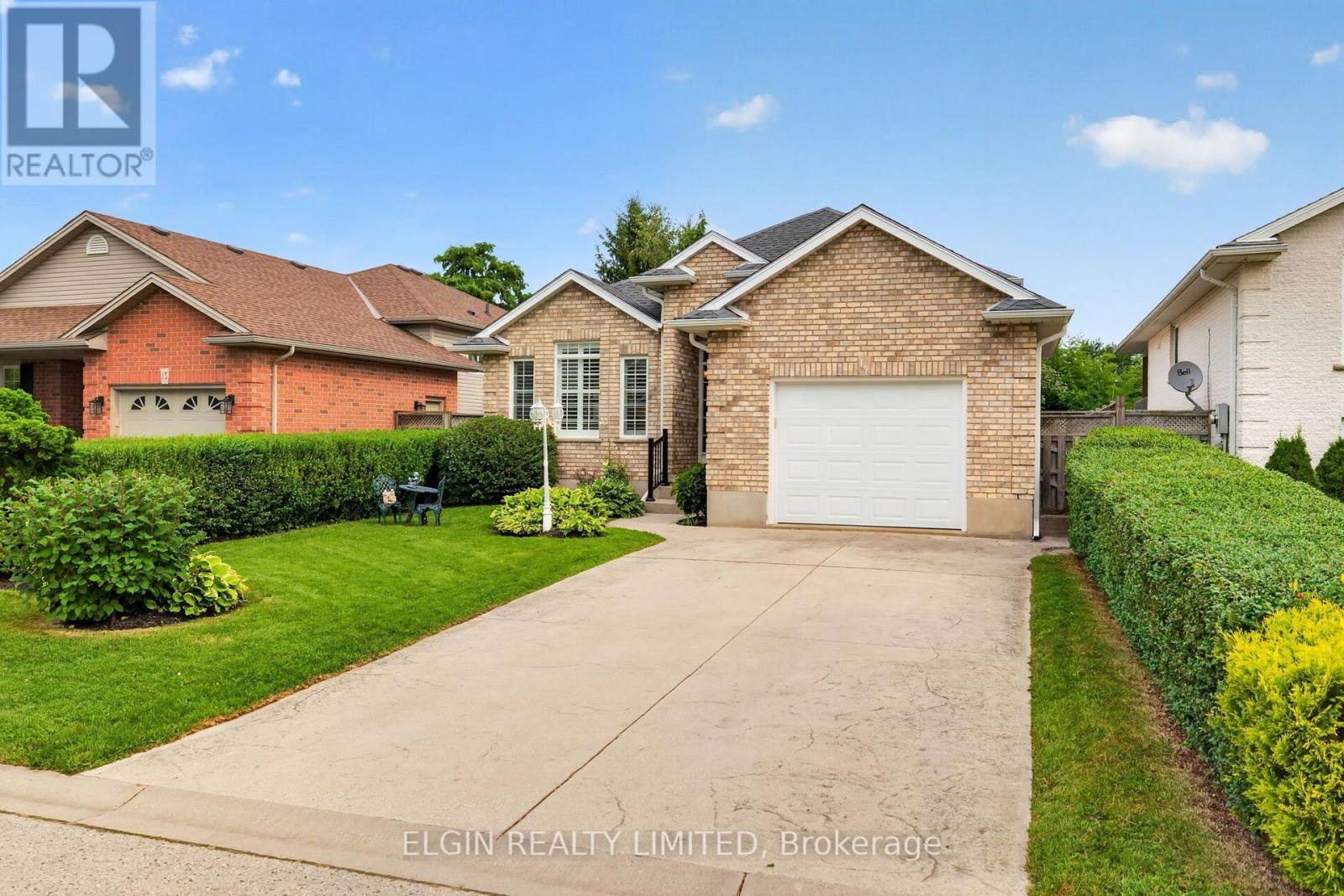 17 Steeplechase Court, St. Thomas, Ontario  N5R 6H5 - Photo 3 - X13668662