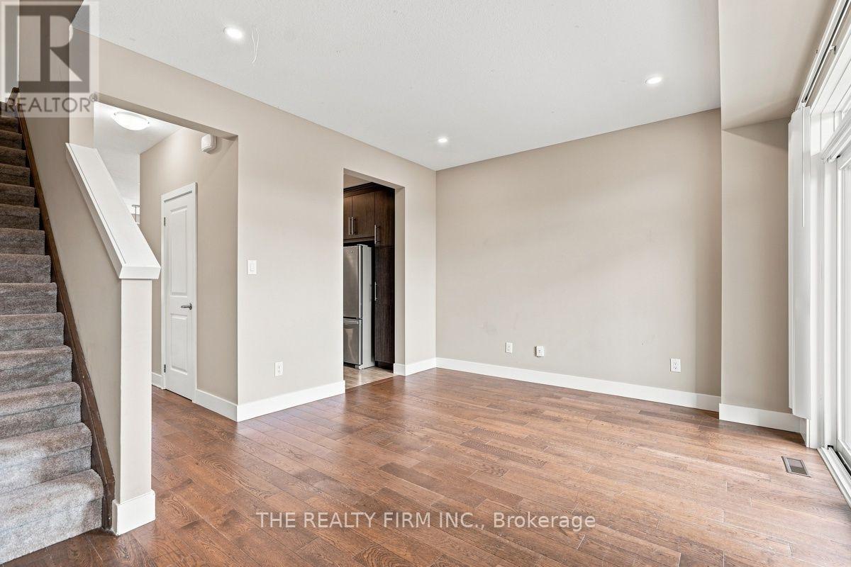 2140 Meadowgate Boulevard, London South, Ontario  N6M 0H5 - Photo 12 - X13668756