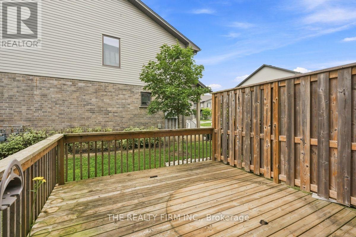 2140 Meadowgate Boulevard, London South, Ontario  N6M 0H5 - Photo 34 - X13668756