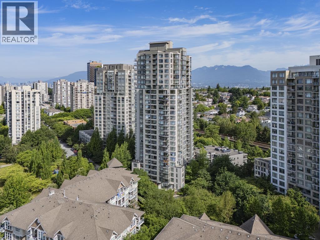 808 5380 Oben Street, Vancouver, British Columbia  V5R 6H7 - Photo 2 - R3155163
