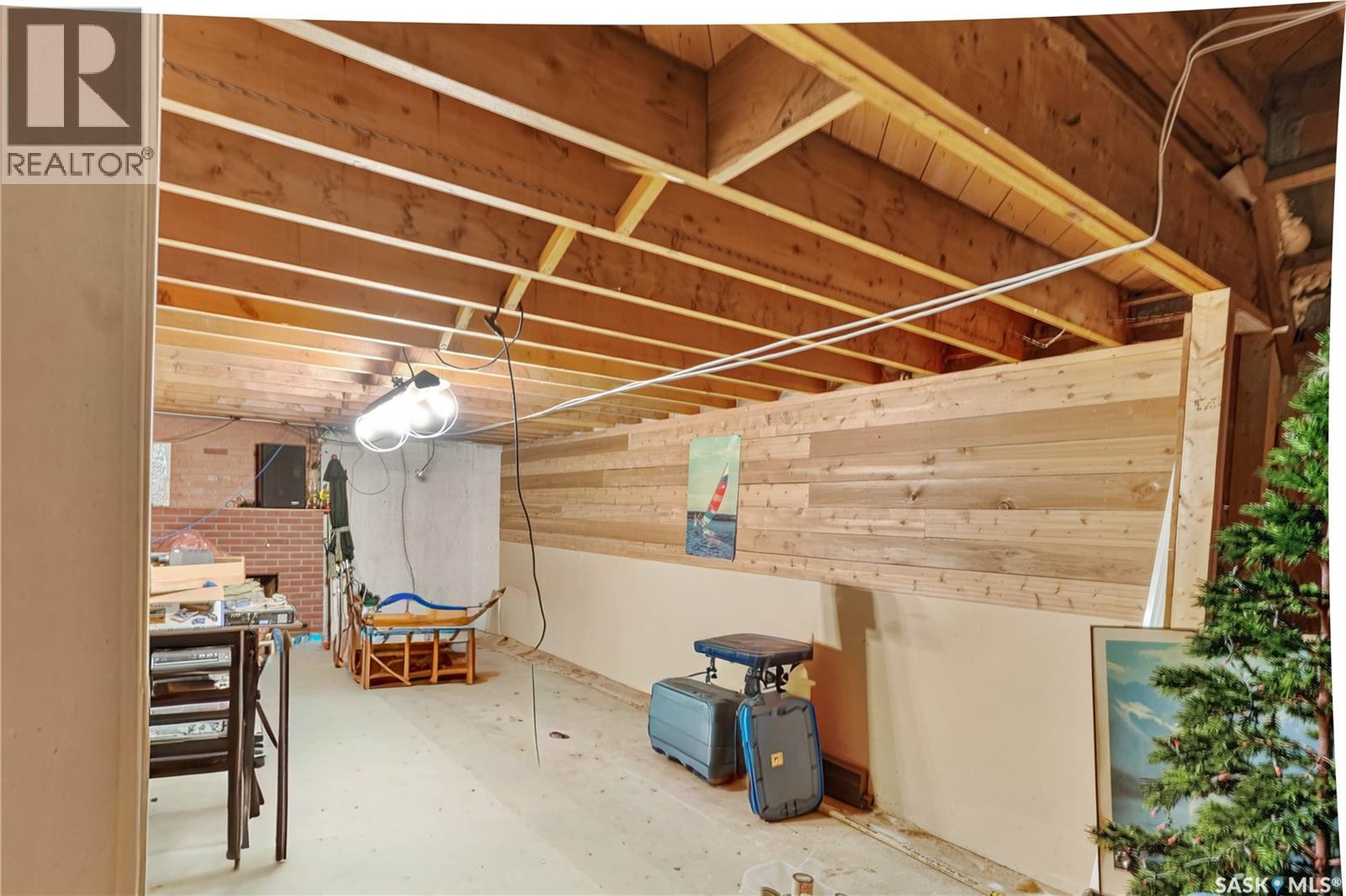 121 4th Street E, Nipawin, Saskatchewan  S0E 1E0 - Photo 35 - SK040613