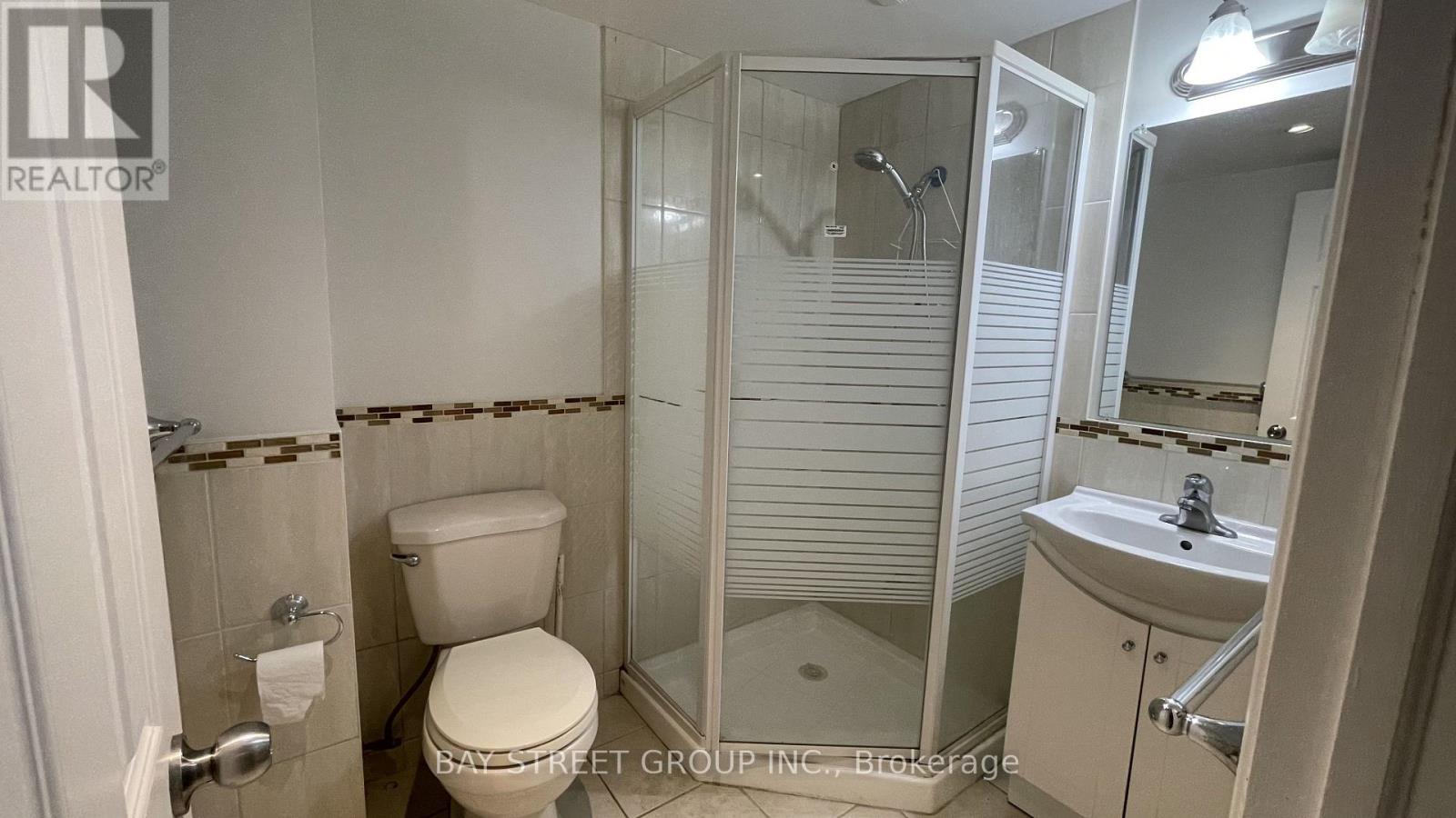 260 Moore Park Avenue, Toronto, Ontario M2M 1N6 - Photo 20 - C13668636