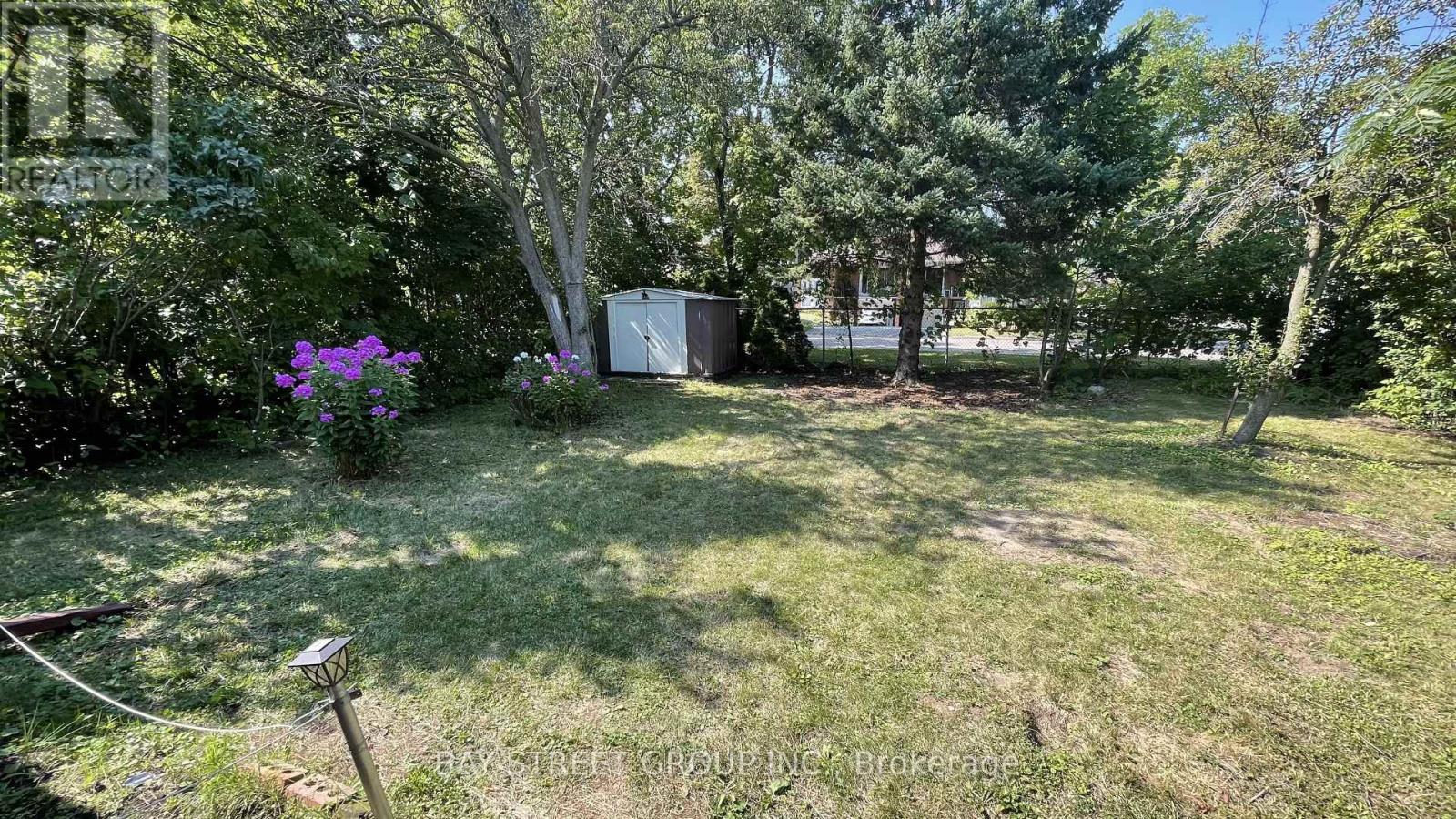 260 Moore Park Avenue, Toronto, Ontario M2M 1N6 - Photo 21 - C13668636