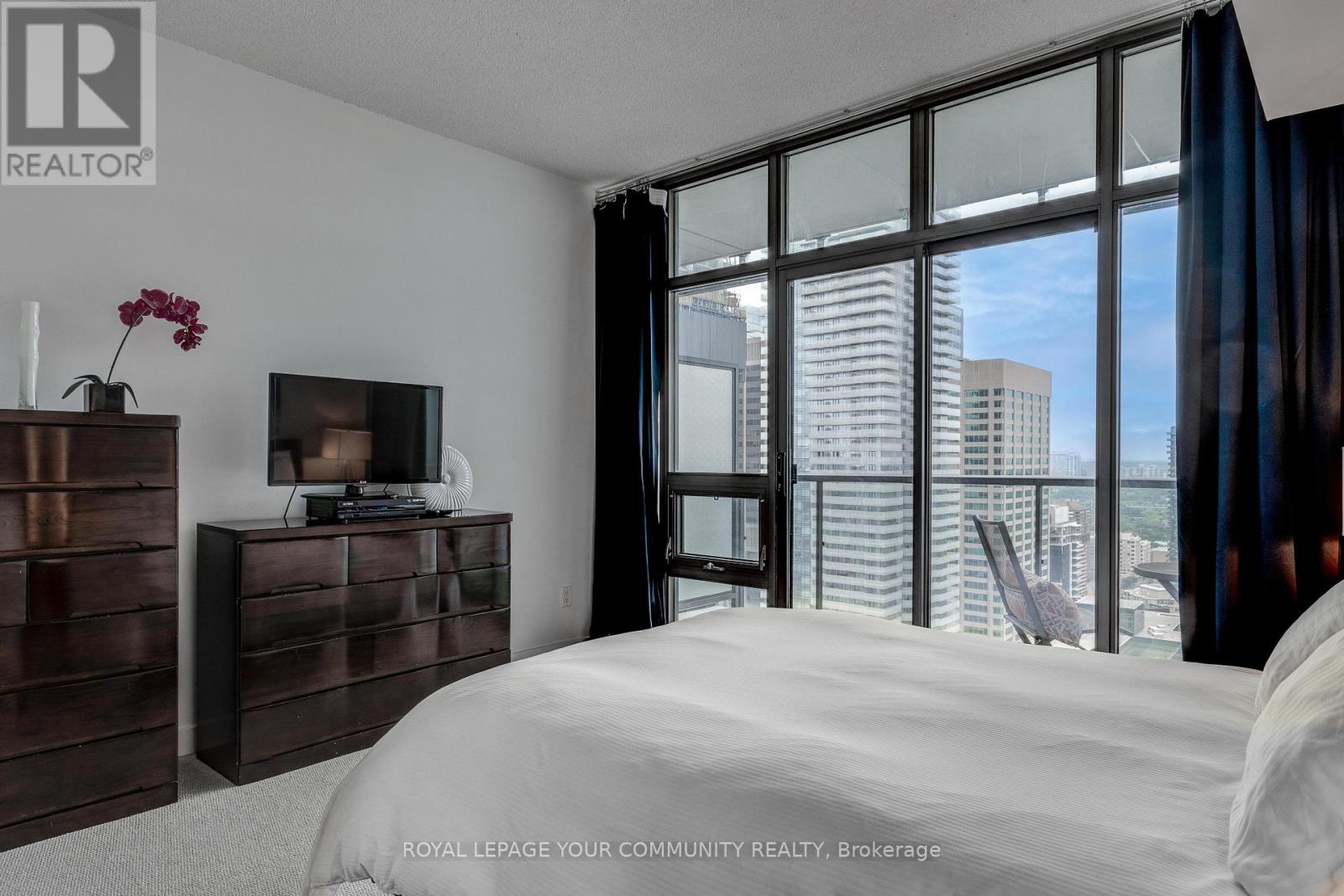 3408 - 33 Charles Street E, Toronto, Ontario  M4Y 0A2 - Photo 22 - C13668728