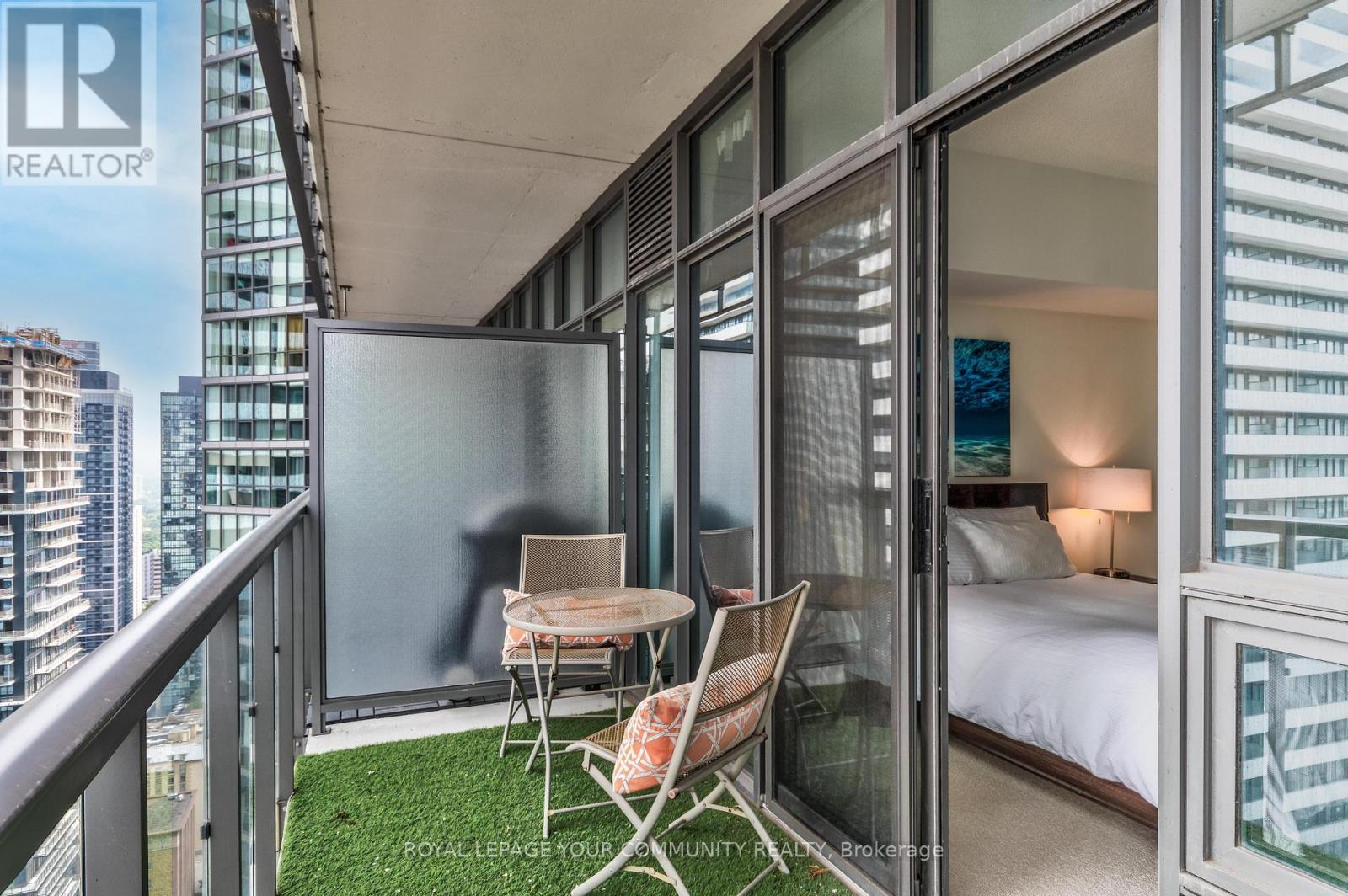 3408 - 33 Charles Street E, Toronto, Ontario  M4Y 0A2 - Photo 24 - C13668728