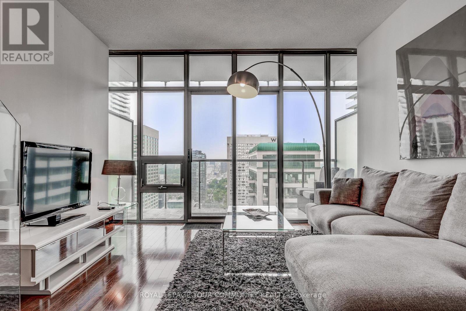 3408 - 33 Charles Street E, Toronto, Ontario  M4Y 0A2 - Photo 5 - C13668728