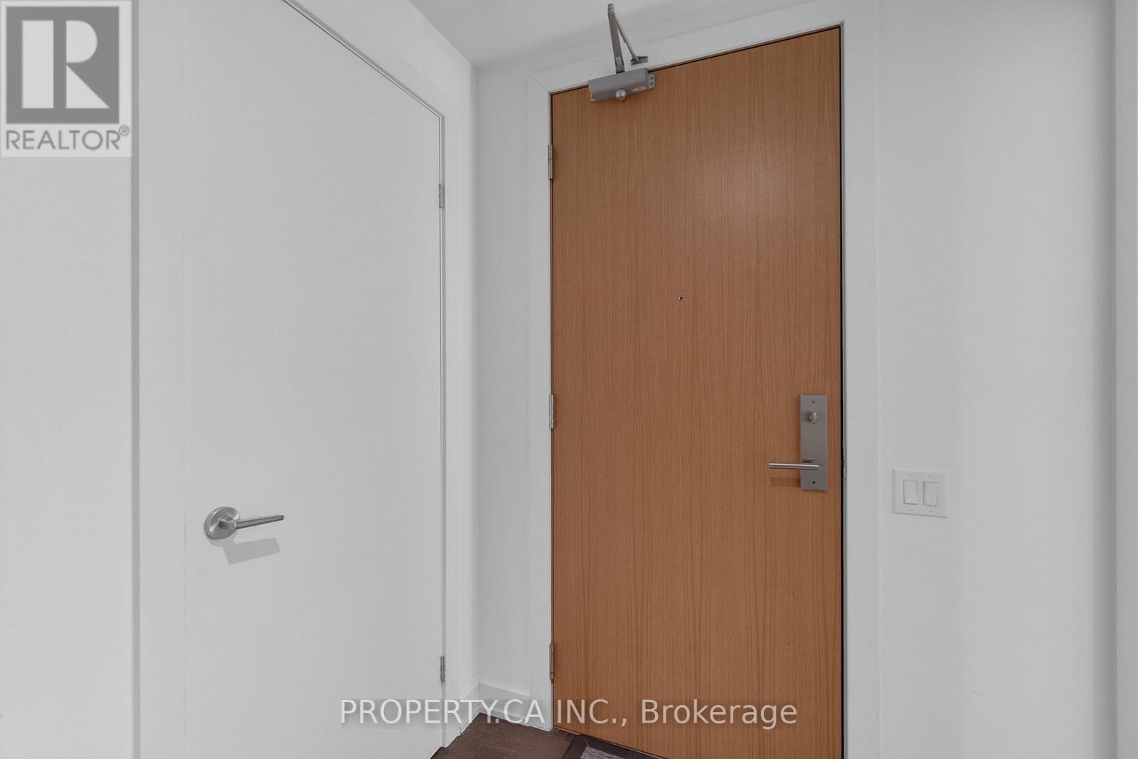 408 - 38 Stewart Street, Toronto, Ontario M5V 0H1 - Photo 2 - C13668744
