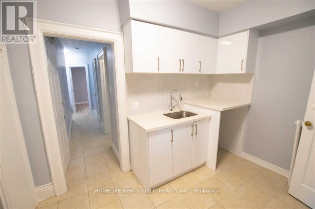 3rd Floor - 1104 College Street, Toronto, Ontario  M6H 1B3 - Photo 9 - C13668786