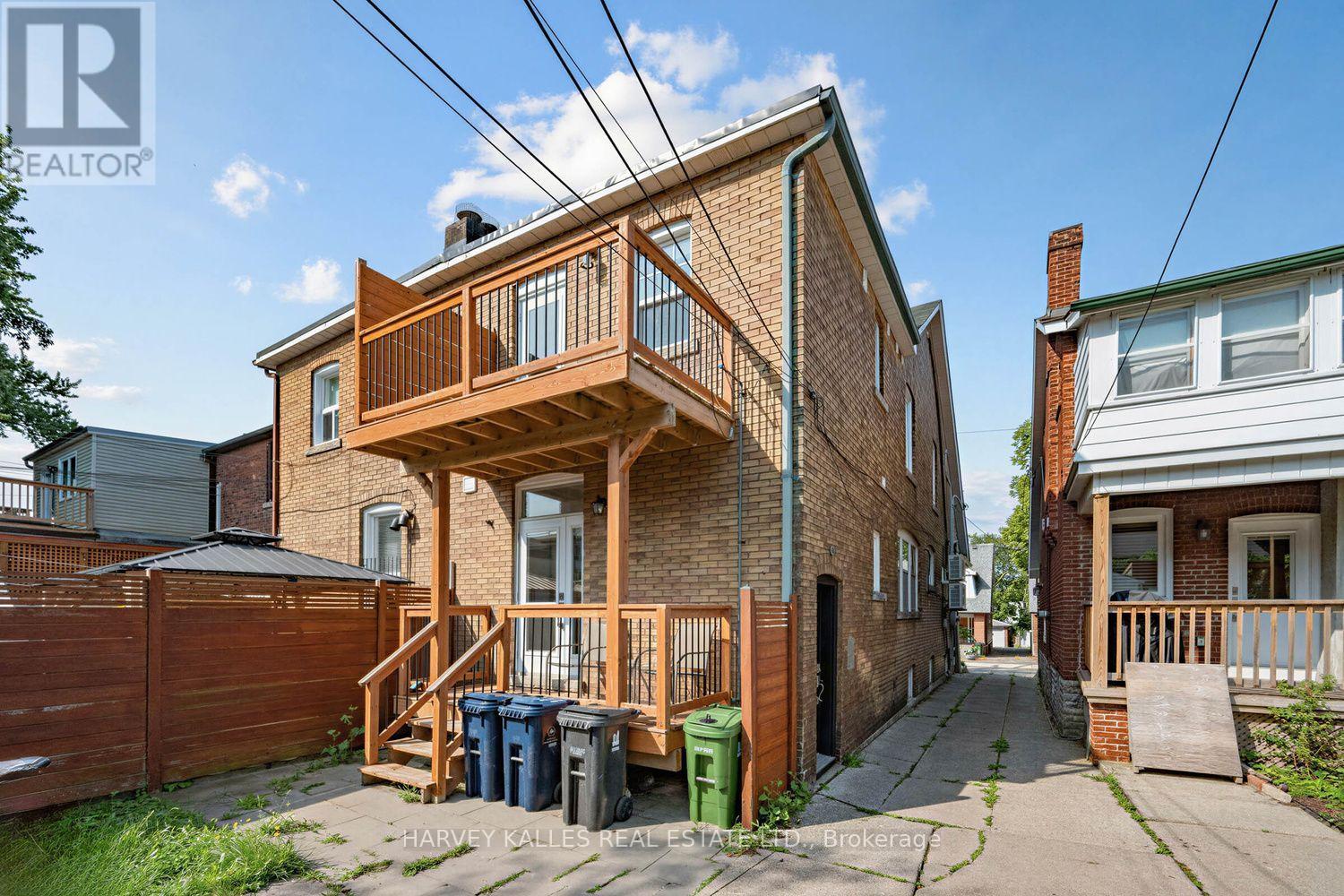 61 Appleton Avenue, Toronto, Ontario  M6E 3A4 - Photo 38 - C13668802