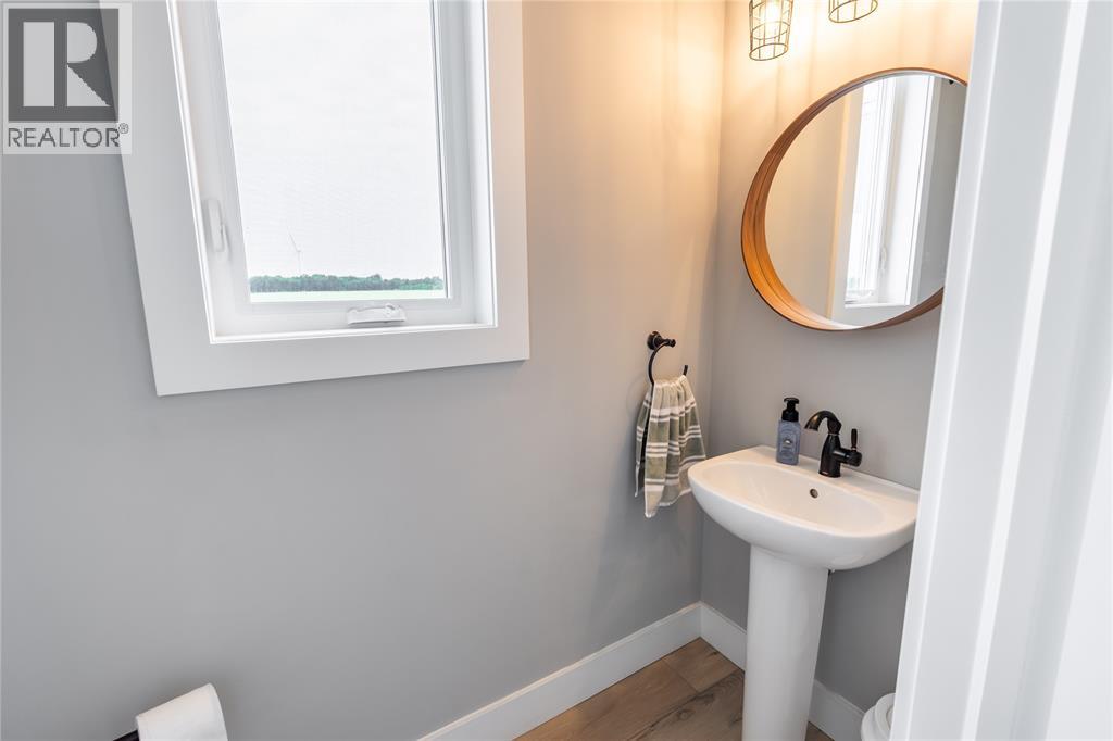 8049 Northville Road, Lambton Shores, Ontario  N0M 2N0 - Photo 29 - 26017518