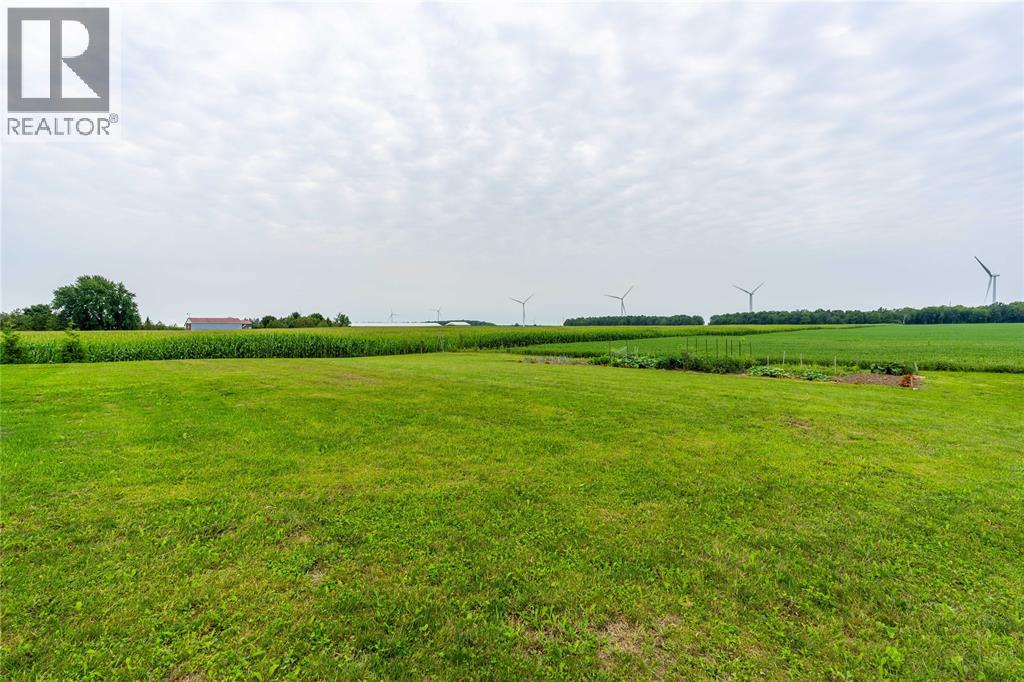 8049 Northville Road, Lambton Shores, Ontario  N0M 2N0 - Photo 40 - 26017518