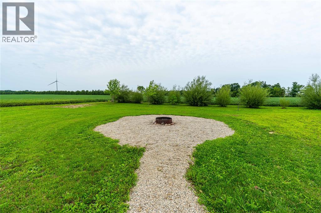 8049 Northville Road, Lambton Shores, Ontario  N0M 2N0 - Photo 44 - 26017518