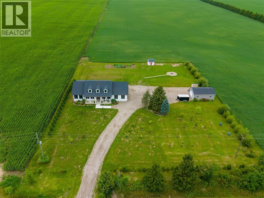 8049 Northville Road, Lambton Shores, Ontario  N0M 2N0 - Photo 46 - 26017518