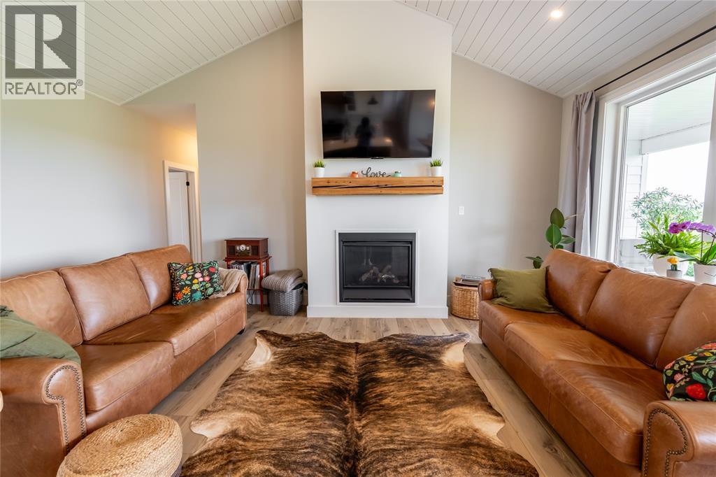 8049 Northville Road, Lambton Shores, Ontario  N0M 2N0 - Photo 6 - 26017518