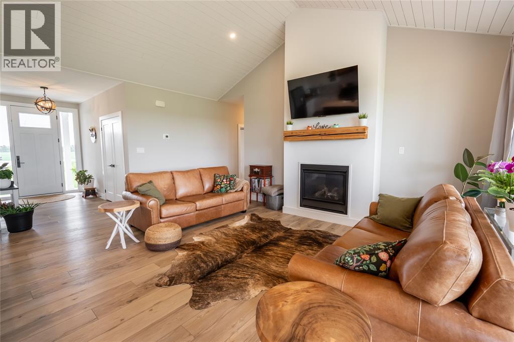 8049 Northville Road, Lambton Shores, Ontario  N0M 2N0 - Photo 7 - 26017518