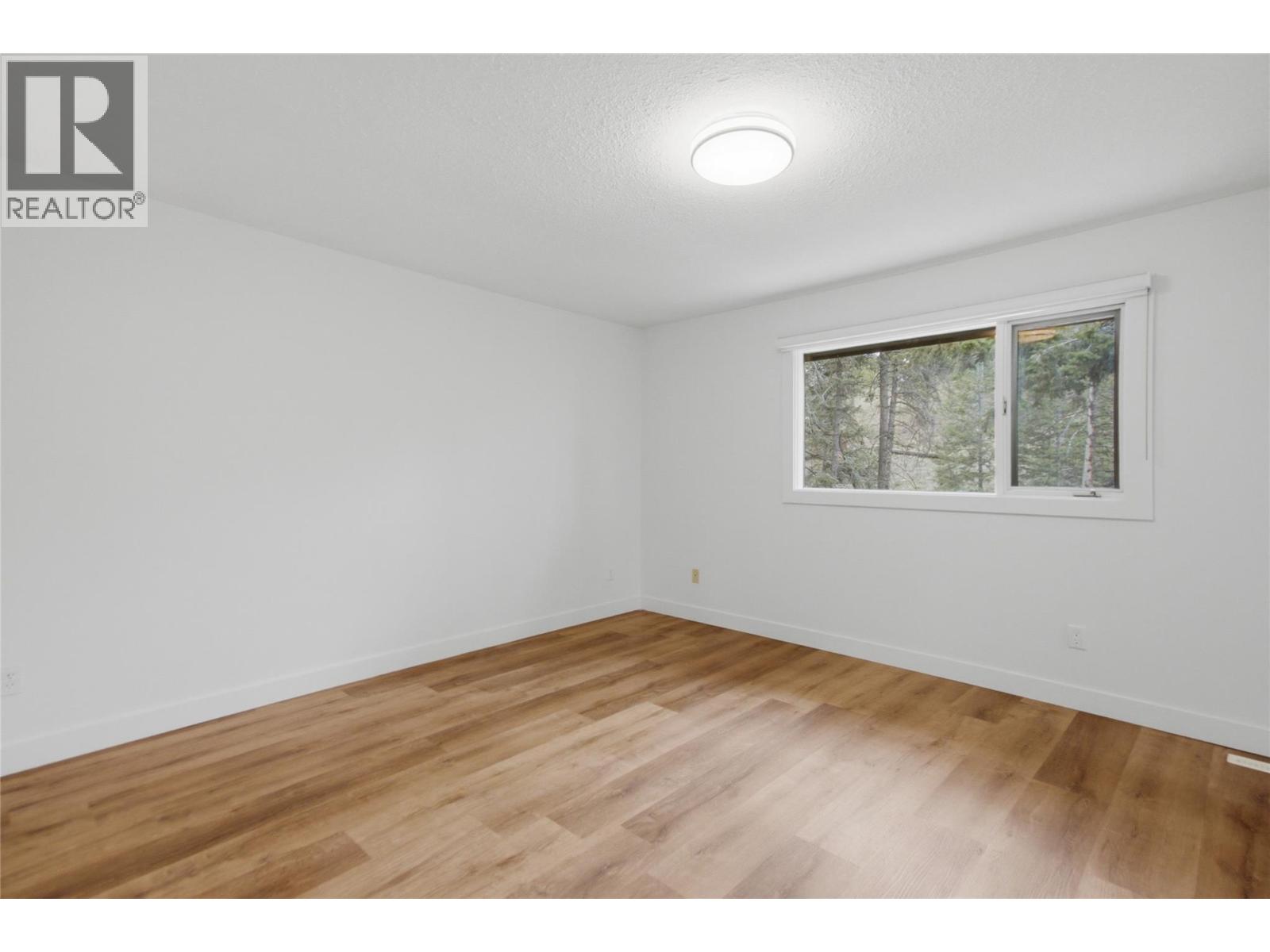 2012 Sifton Avenue, Kamloops, British Columbia  V1S 1A9 - Photo 35 - 10397375