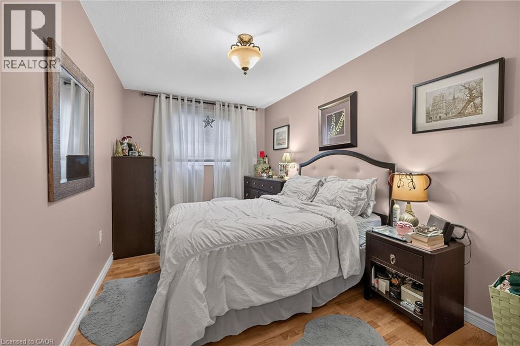 49 Brookstream Court, Hamilton, Ontario  L8K 6J3 - Photo 25 - 40855469