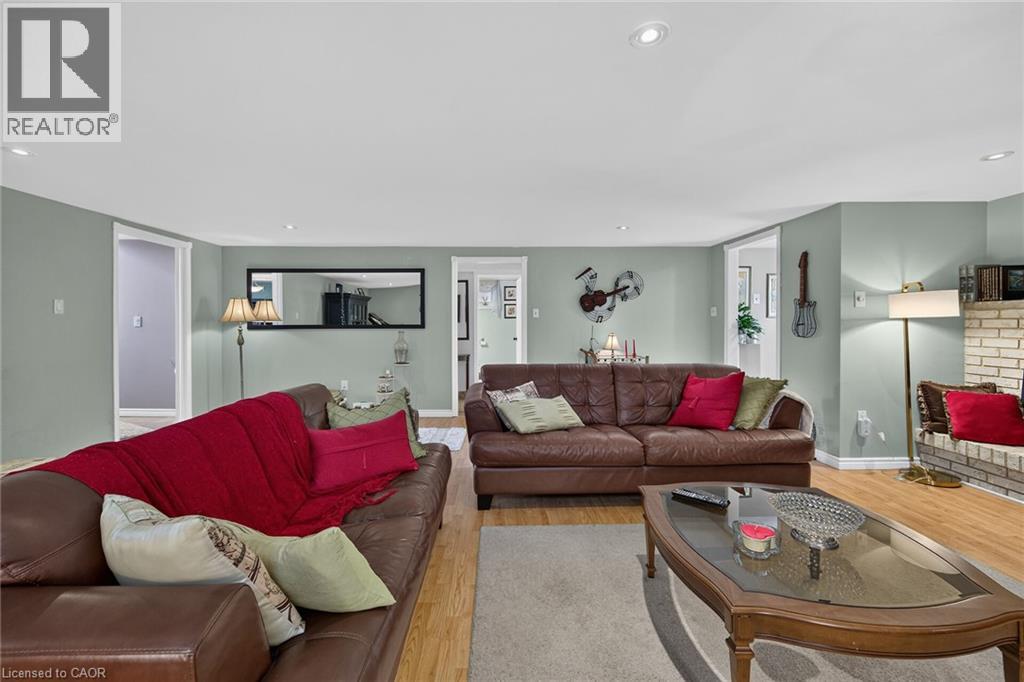49 Brookstream Court, Hamilton, Ontario  L8K 6J3 - Photo 34 - 40855469