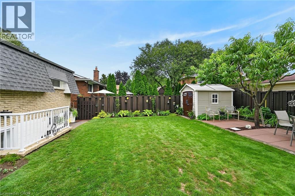 49 Brookstream Court, Hamilton, Ontario  L8K 6J3 - Photo 45 - 40855469