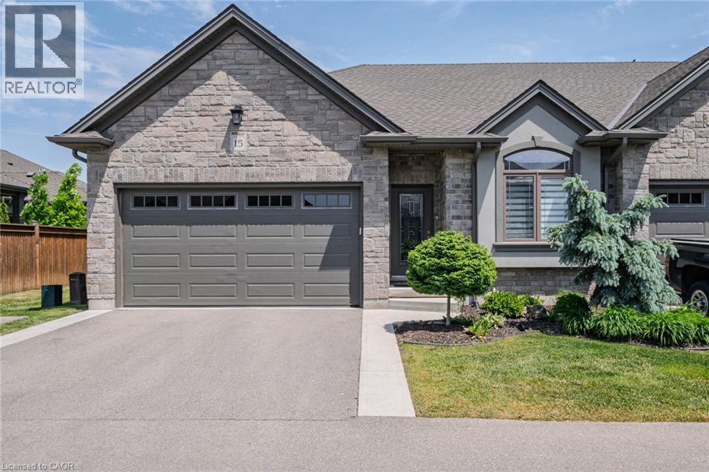 15 WINTERBERRY Lane, Waterford, Ontario