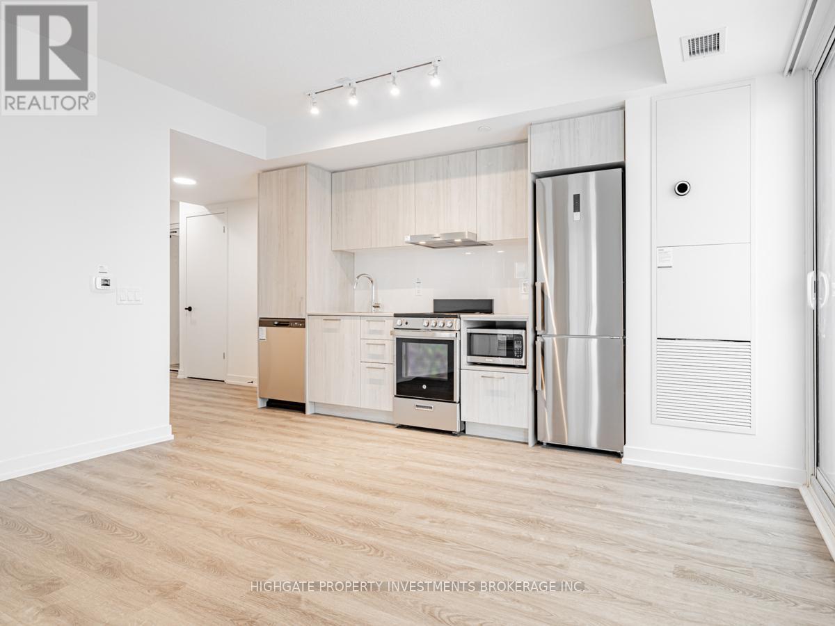 2011 - 195 Commerce Street, Vaughan, Ontario  L4K 5Z7 - Photo 12 - N13668658