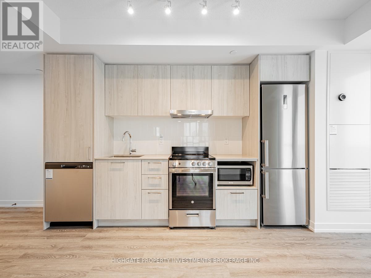 2011 - 195 Commerce Street, Vaughan, Ontario  L4K 5Z7 - Photo 15 - N13668658