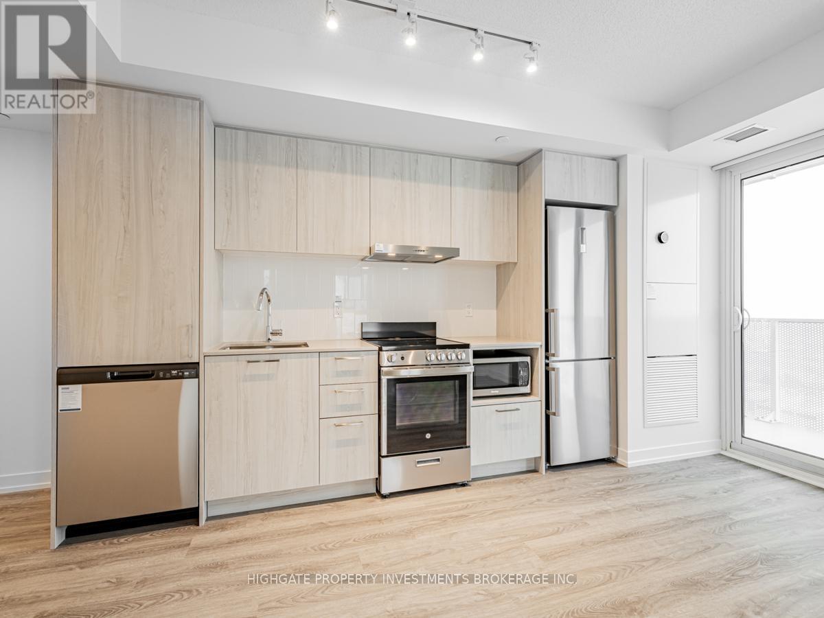 2011 - 195 Commerce Street, Vaughan, Ontario  L4K 5Z7 - Photo 16 - N13668658