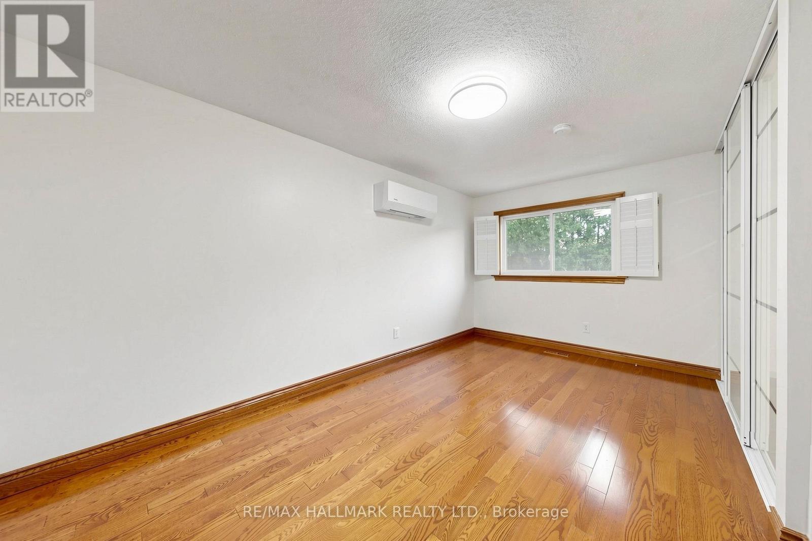 145 Old Surrey Lane, Richmond Hill, Ontario  L4C 6R9 - Photo 20 - N13668750