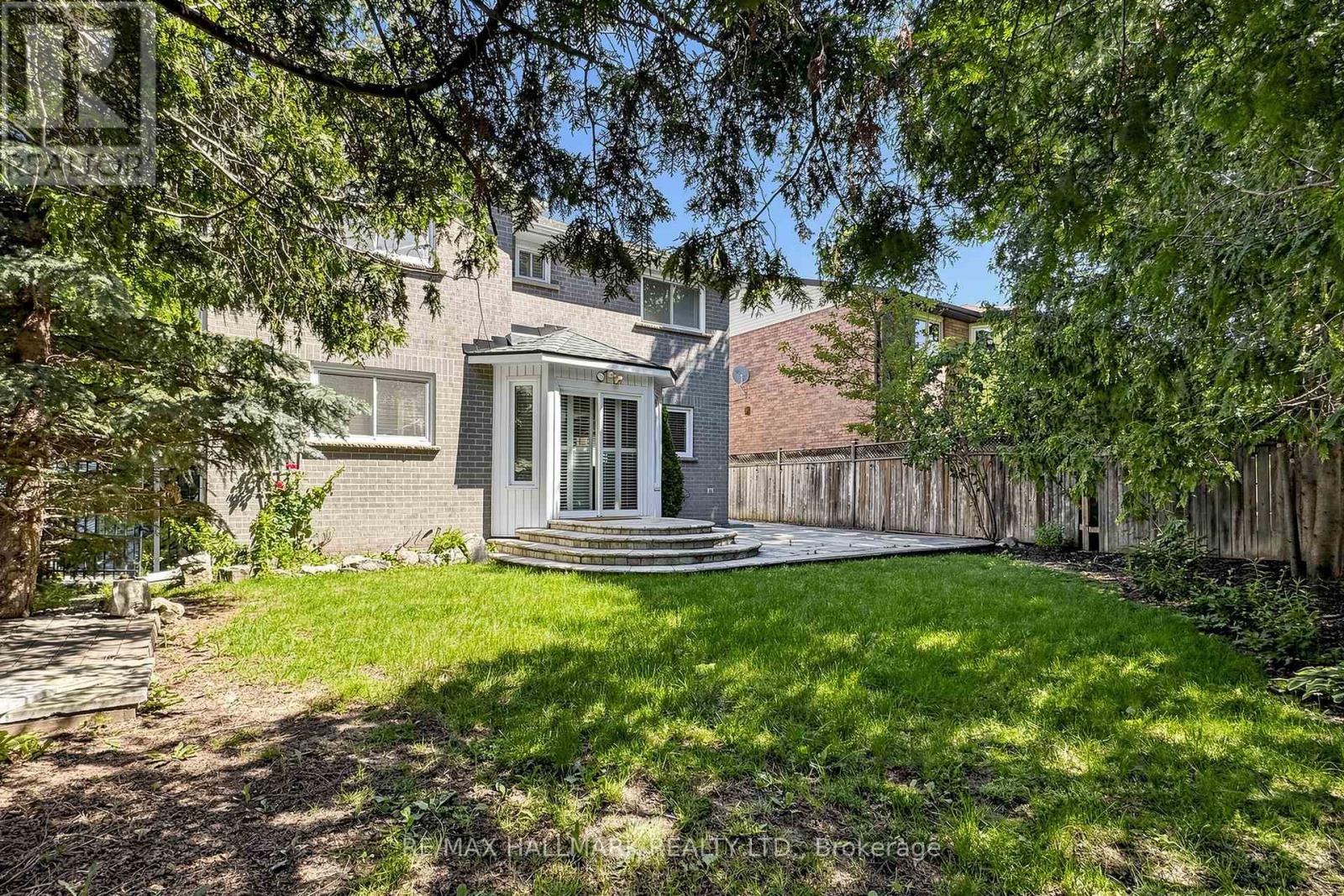 145 Old Surrey Lane, Richmond Hill, Ontario  L4C 6R9 - Photo 28 - N13668750