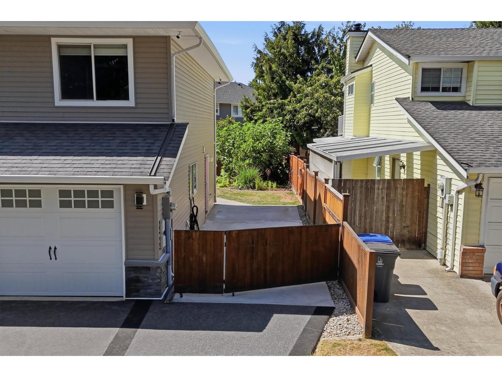 5873 169 Street, Surrey, British Columbia  V3S 7A1 - Photo 3 - R3155303