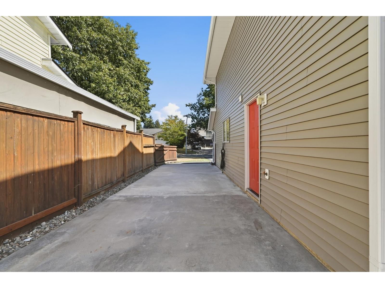 5873 169 Street, Surrey, British Columbia  V3S 7A1 - Photo 36 - R3155303