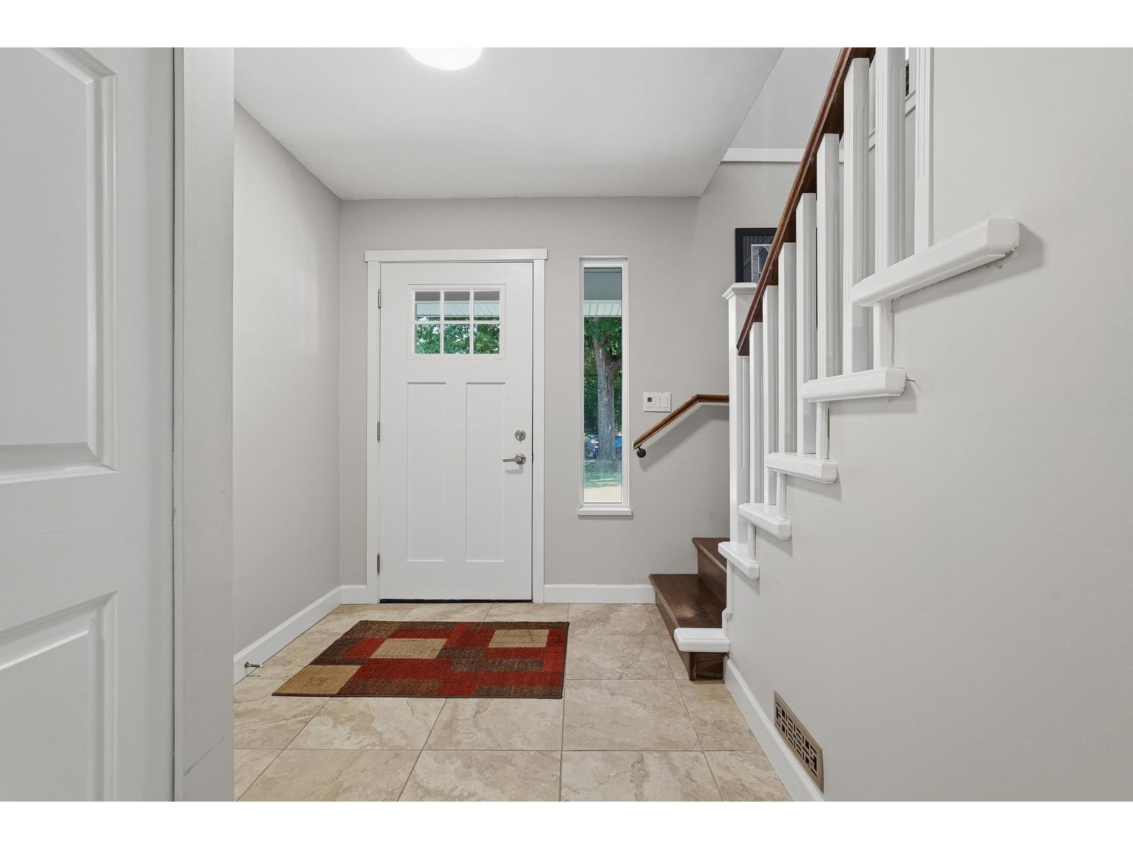 5873 169 Street, Surrey, British Columbia  V3S 7A1 - Photo 7 - R3155303