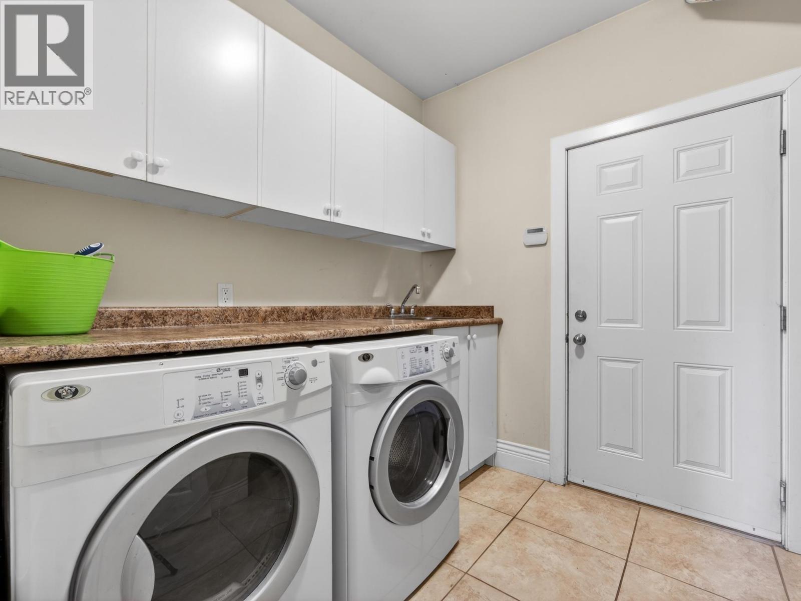6040 Adams Place, Richmond, British Columbia  V7C 2W1 - Photo 20 - R3153398