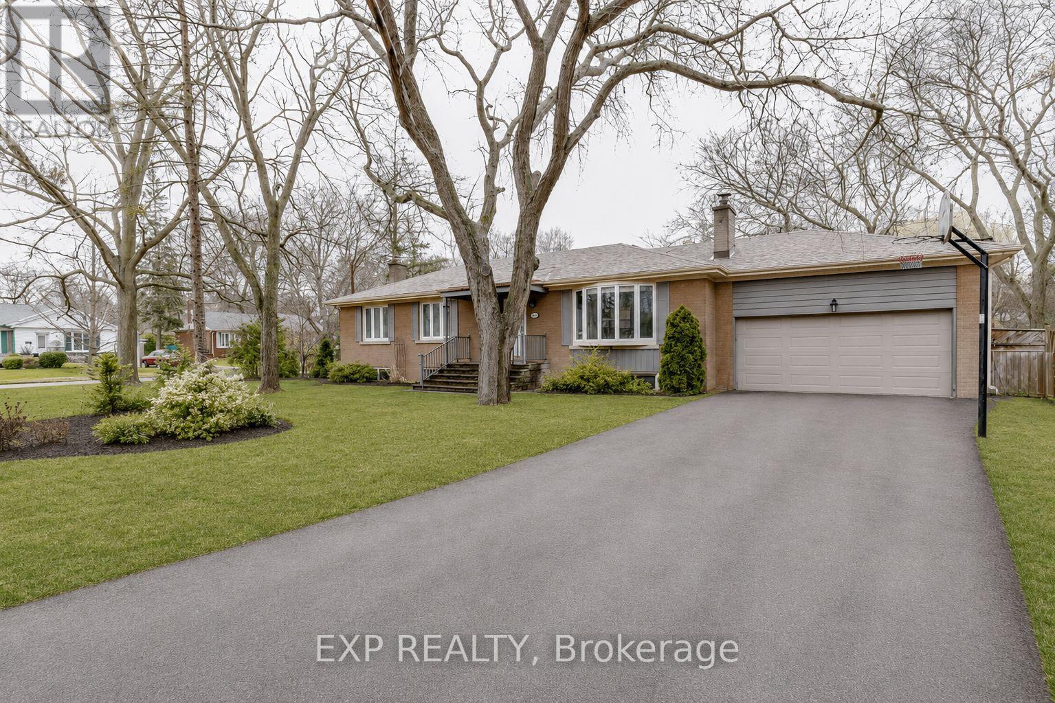 1259 TWIN OAKS DELL DRIVE, Mississauga, Ontario