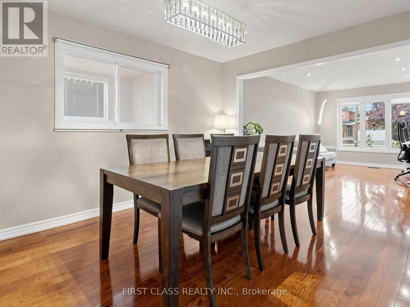 967 White Clover Way, Mississauga, Ontario  L5V 1E7 - Photo 16 - W13591432