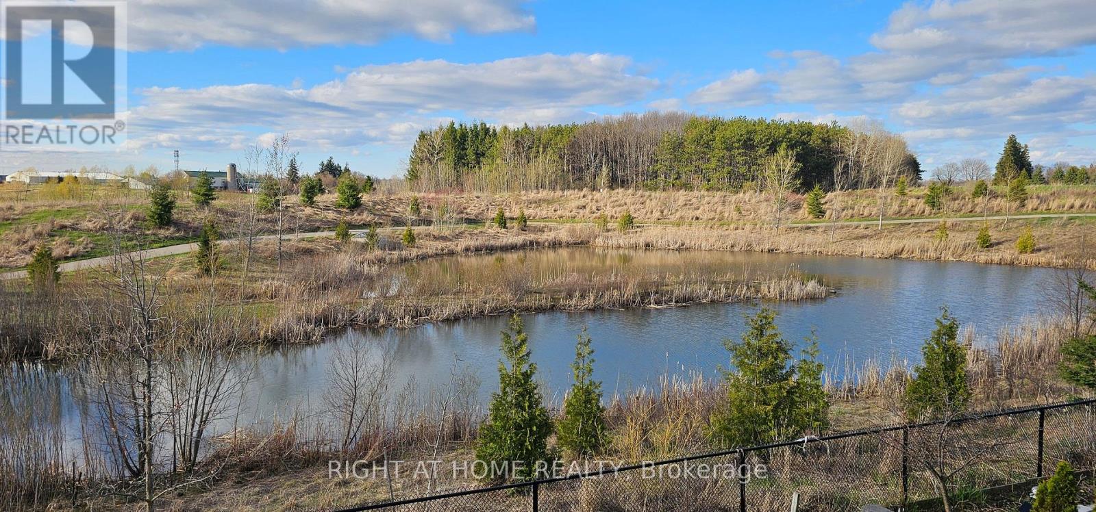95 Bonnieglen Farm Boulevard, Caledon, Ontario  L7C 4B7 - Photo 4 - W13225974