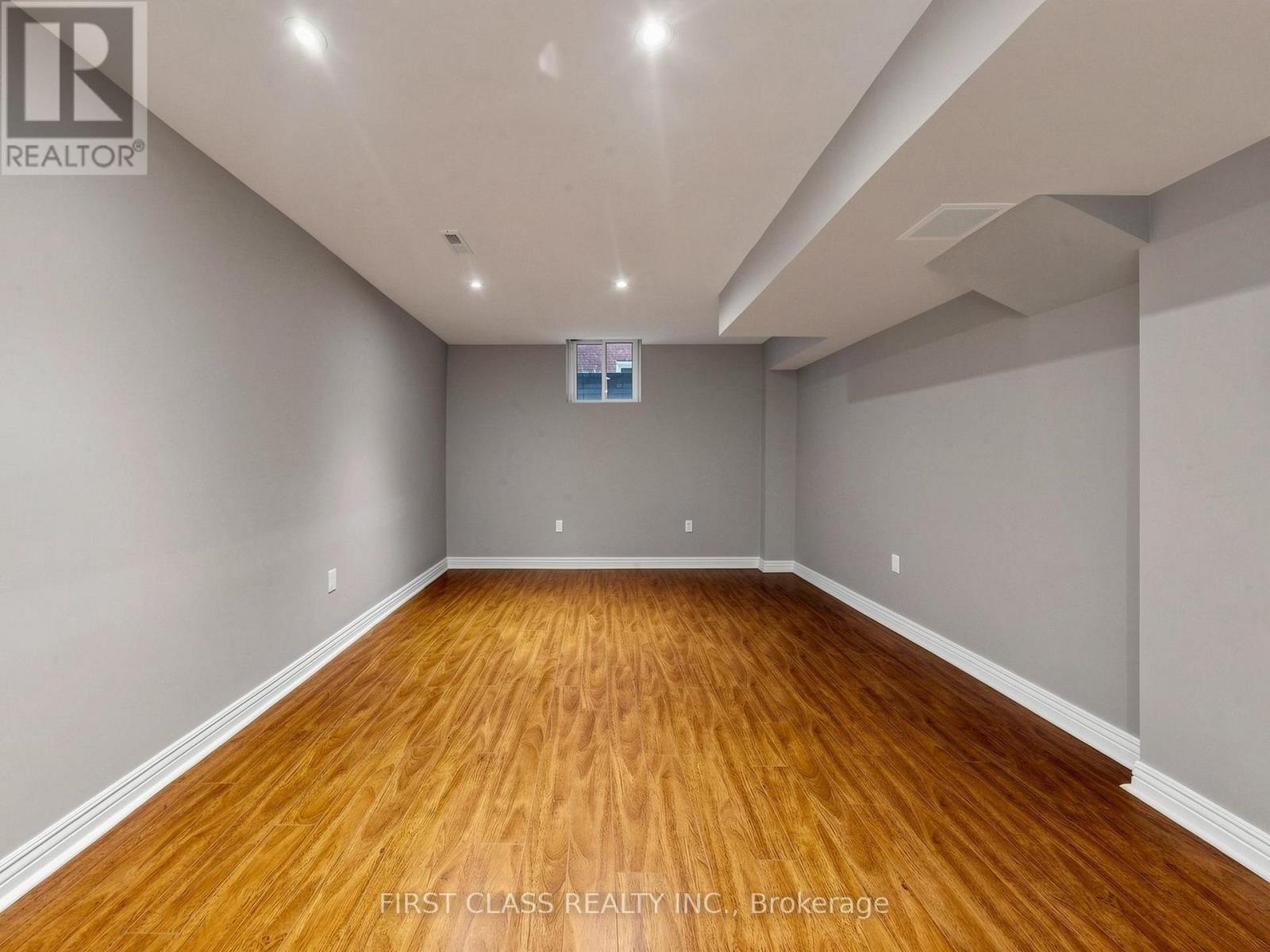 967 White Clover Way, Mississauga, Ontario  L5V 1E7 - Photo 33 - W13591432